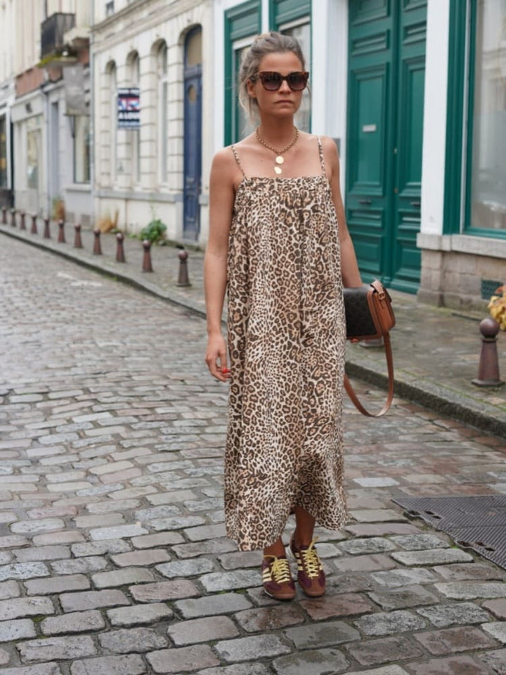 Alara™ | Leopard Midi Dress